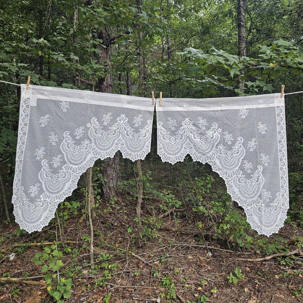 Vintage White Floral Lace Swag Curtain Panels – Victorian Revival Cottagecore